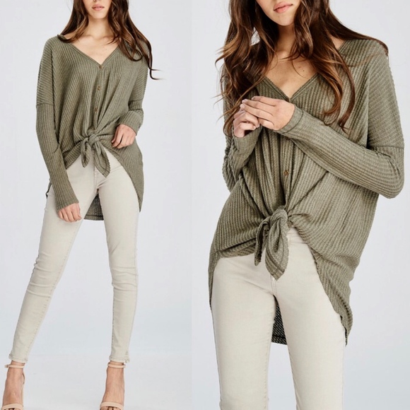 BETTY Button Down Top - OLIVE - Picture 2 of 2